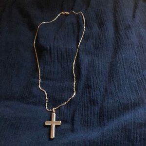 14.k gold chain and cross